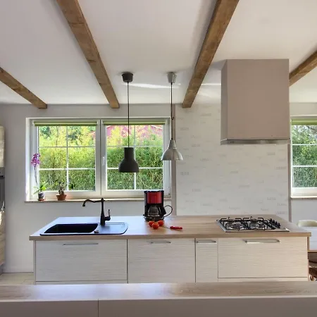 아파트 Cozy And Beautiful House In *