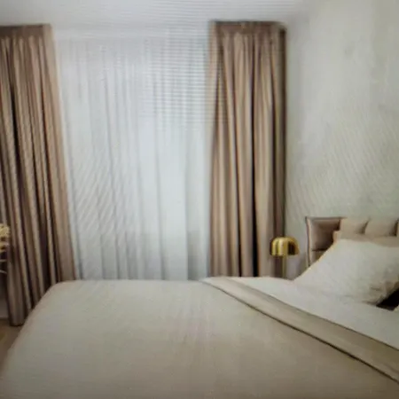 Cozy And Beautiful House In 풀라